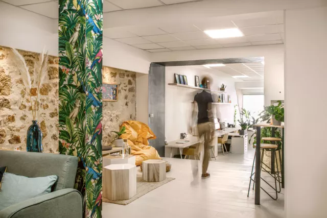Agence Hypersthene communication graphique print et digitale Cannes Nice about5