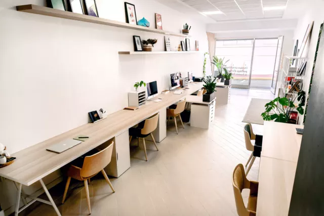 Agence Hypersthene communication graphique print et digitale Cannes Nice about2