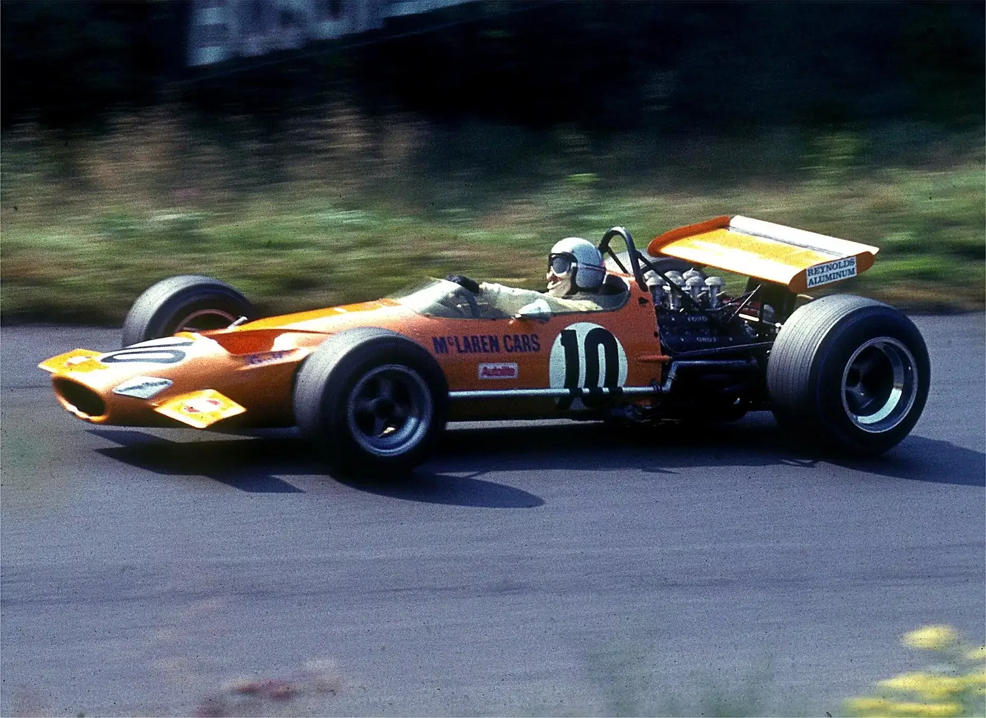 Mc Laren Bruce19690801 1