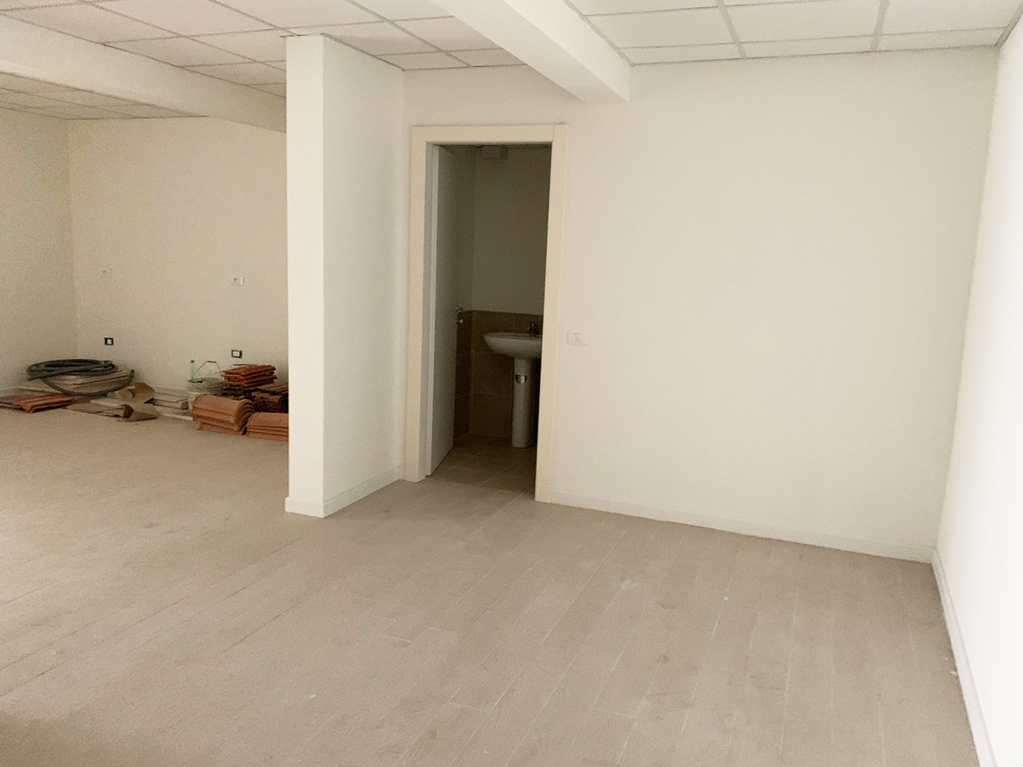 nouveau-local-agence-neon-et-coworking-cannes3