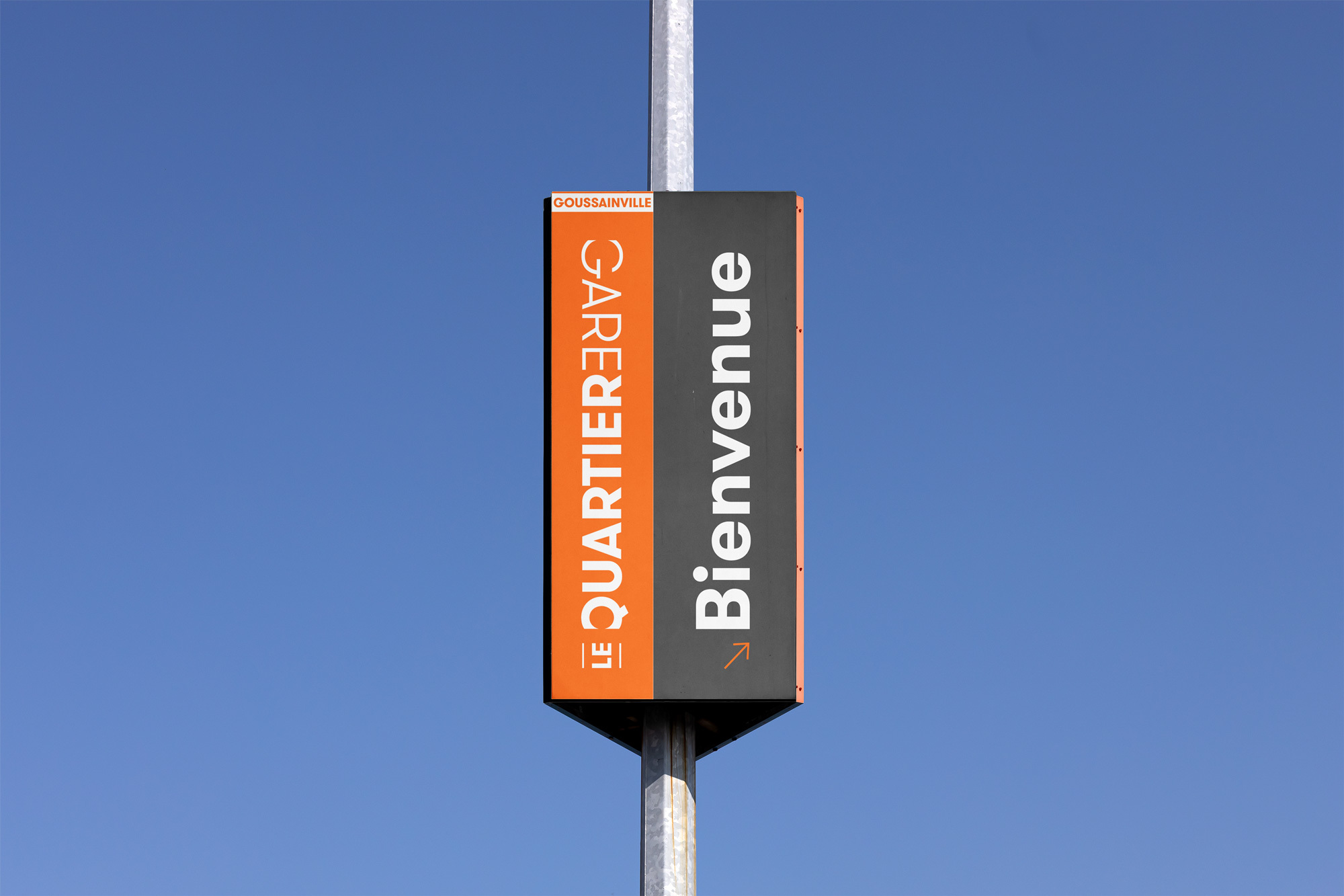 Goussainville Pole Sign 9