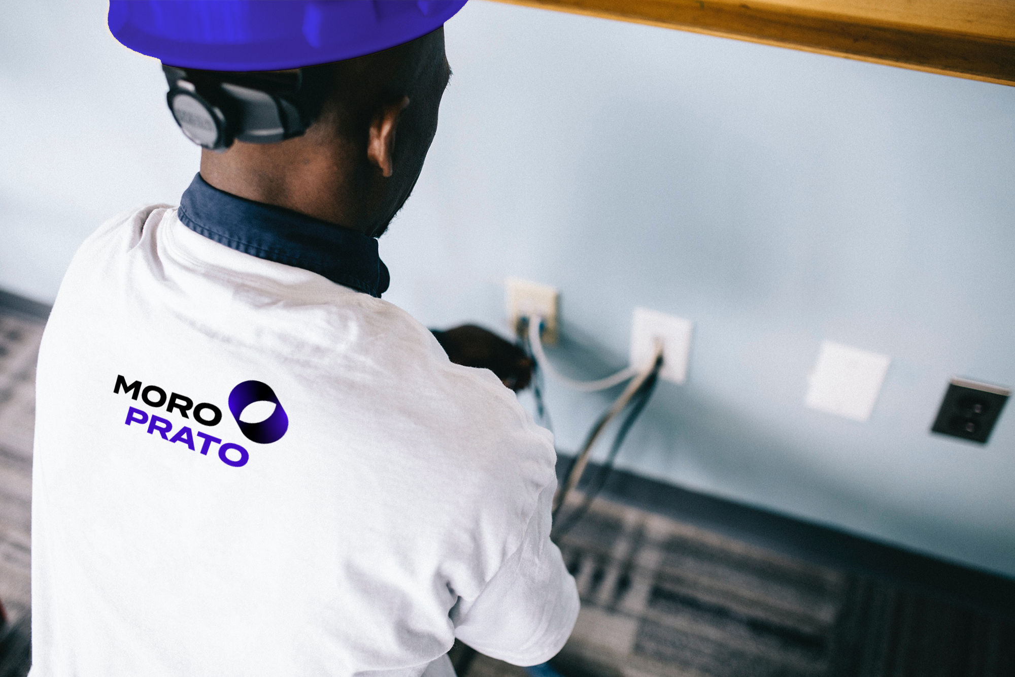 Moroprato Mockup Worker2